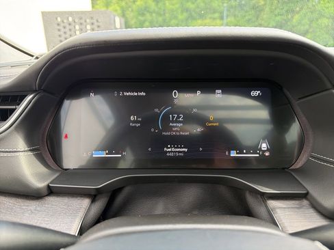 Certified 2023 Jeep Grand Cherokee L Overland w/ Rear Seat Video Group I AWD/4WD image 62