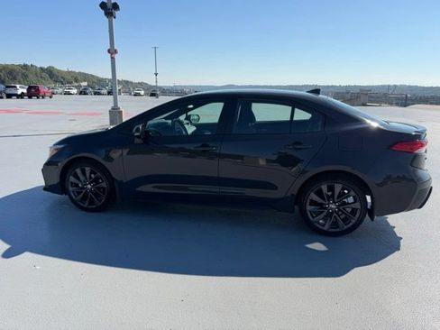 Certified 2024 Toyota Corolla SE FWD image 10