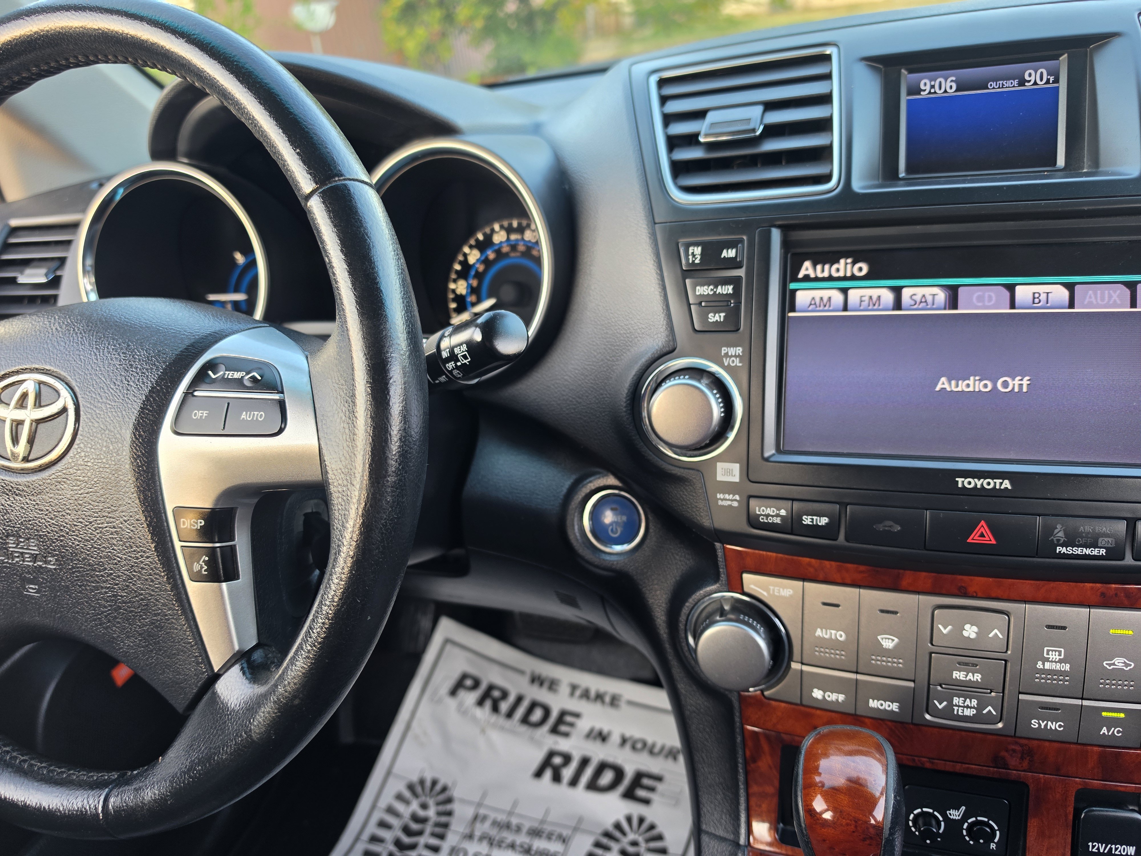 Used 2012 Toyota Highlander Limited AWD/4WD image 38