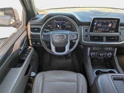 Used 2021 GMC Yukon XL SLT w/ SLT Luxury Plus Package image 20