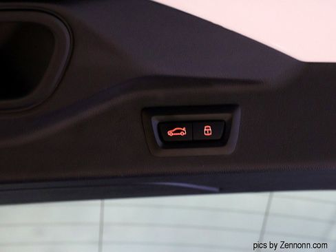 Certified 2023 BMW X7 M60i w/ Climate Comfort Package image 34