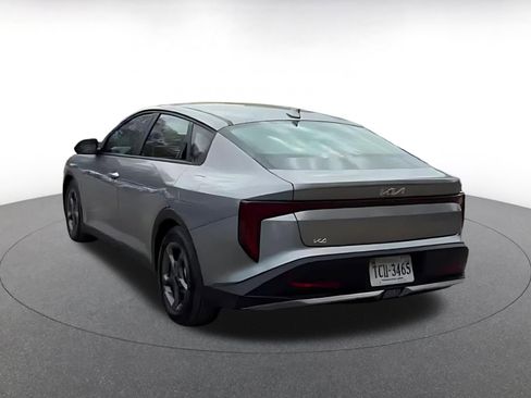 Used 2025 Kia K4 LXS FWD image 10