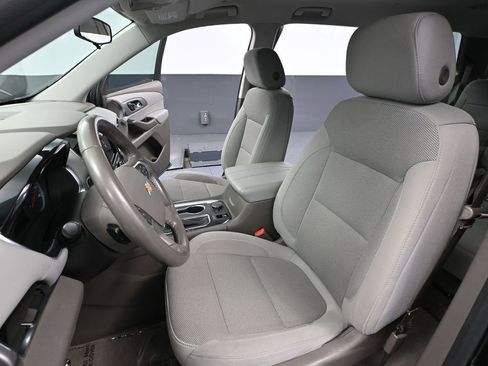 Used 2020 Chevrolet Traverse LT w/ LPO, Cargo Package image 24