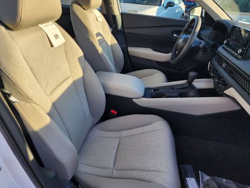 New 2025 Honda Accord LX image 5