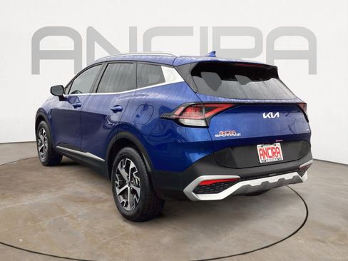 Used 2025 Kia Sportage EX image 11