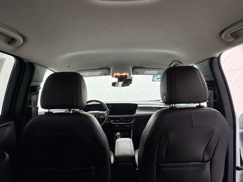 Used 2025 Buick Encore GX Preferred FWD image 28