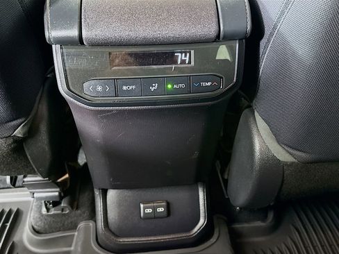 Certified 2022 Toyota Highlander LE image 23