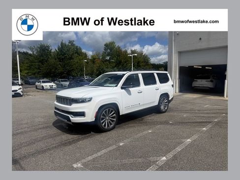 Used 2023 Jeep Grand Wagoneer 4WD image 1