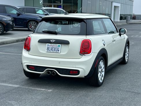 Used 2019 MINI Cooper S FWD image 5