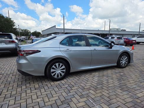 Certified 2022 Toyota Camry LE FWD image 11
