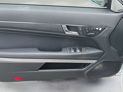 Used 2012 Mercedes-Benz E 350 Cabriolet image 19