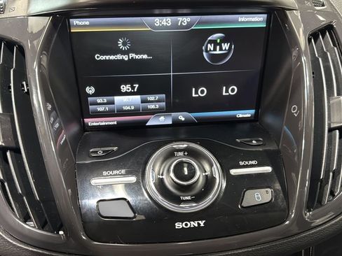 Used 2015 Ford Escape Titanium AWD/4WD image 23