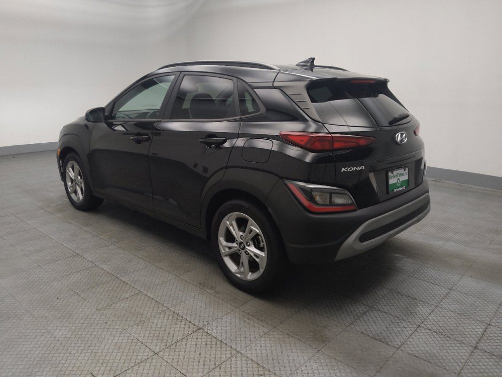 Used 2023 Hyundai Kona SEL w/ Cargo Package FWD image 3