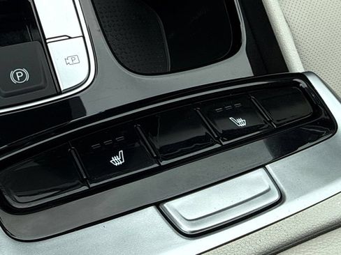 Used 2024 Hyundai Tucson SEL w/ Convenience Package FWD image 18