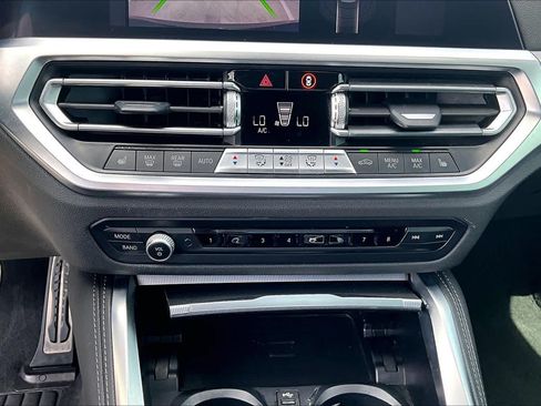 Used 2021 BMW 430i Coupe w/ M Sport Package RWD image 30