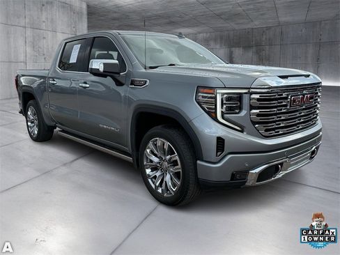 Used 2024 GMC Sierra 1500 Denali w/ Denali Reserve Package image 9