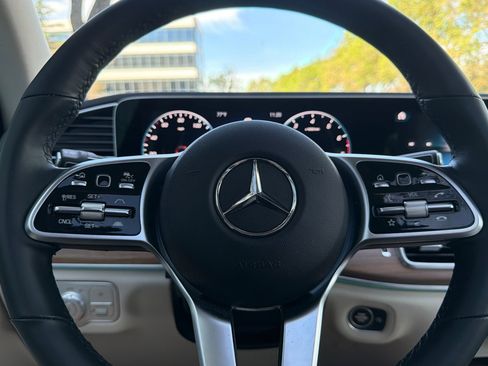 Used 2023 Mercedes-Benz GLE 450 4MATIC image 29