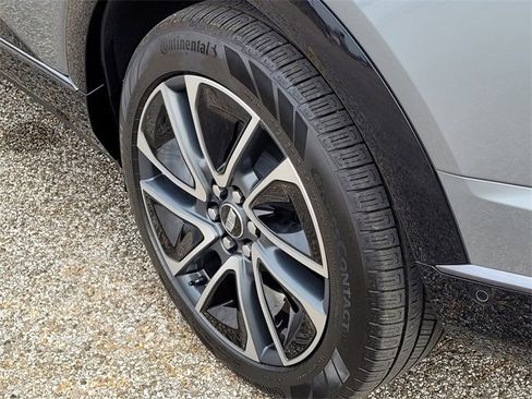 New 2026 Cadillac Optiq Sport 2 image 7