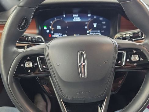 Used 2021 Lincoln Aviator Reserve w/ Equipment Group 202A AWD/4WD image 9