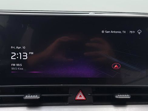 Used 2024 Kia Sportage EX image 20