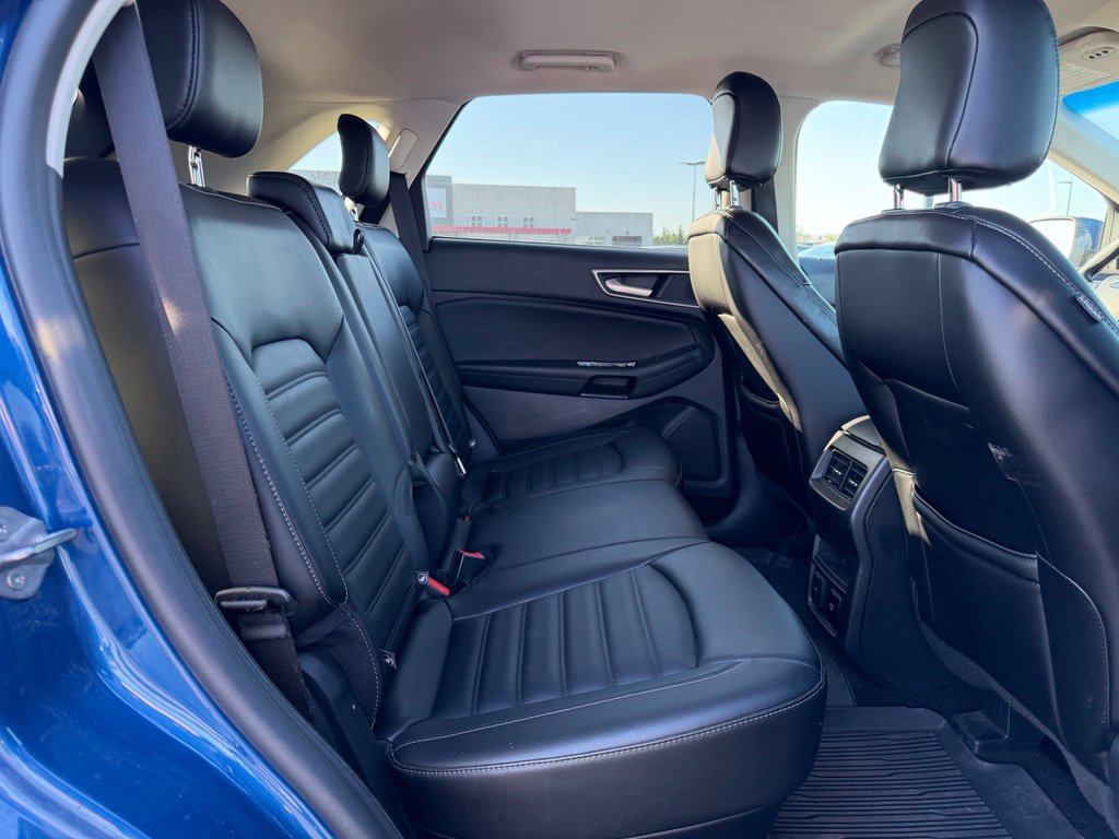 Used 2020 Ford Edge SEL w/ Convenience Package AWD/4WD image 11