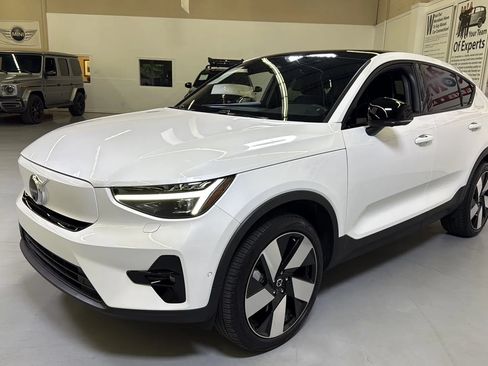Used 2023 Volvo C40 P8 Recharge Ultimate AWD/4WD image 5
