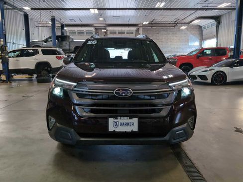 Used 2026 Subaru Forester Premium AWD/4WD image 5