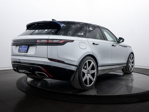 Used 2018 Land Rover Range Rover Velar R-Dynamic SE image 4