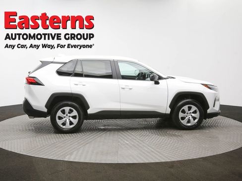 Used 2024 Toyota RAV4 LE image 43
