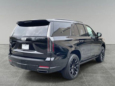 New 2026 Cadillac Escalade Sport w/ LPO, ONYX Package AWD/4WD image 5