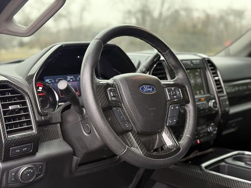 Used 2019 Ford F250 Lariat w/ Lariat Ultimate Package image 12