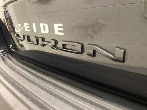 Used 2024 GMC Yukon XL Denali w/ Advanced Technology Package AWD/4WD image 33