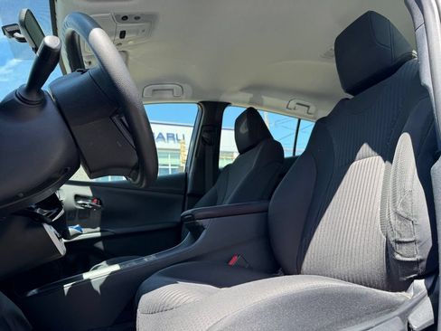 Used 2016 Toyota Prius Two FWD image 10