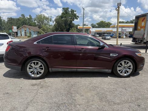 Used 2011 Ford Taurus Limited w/ 303A Rapid Spec Order Code FWD image 8