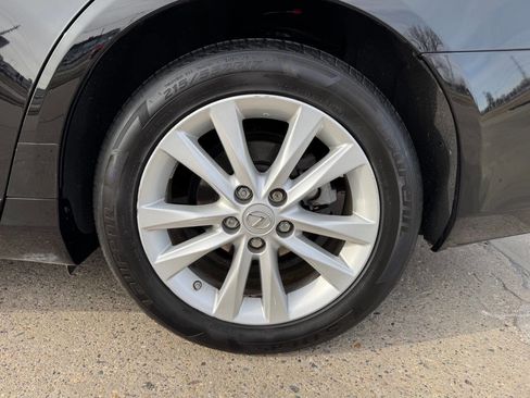 Used 2011 Lexus ES 350 Base 4dr Sedan image 9