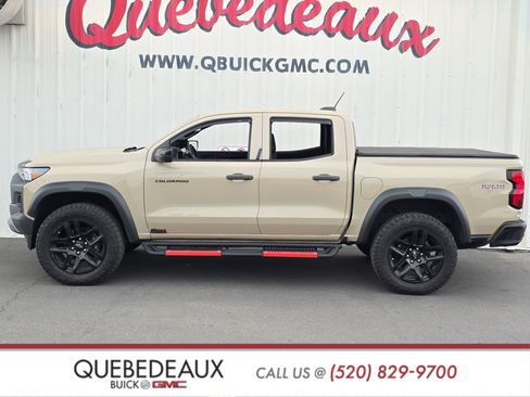 Used 2023 Chevrolet Colorado Trail Boss w/ Technology Package image 4