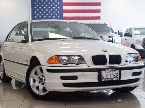 Used 2000 BMW 323i Sedan RWD image 1