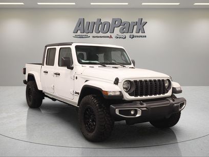 New 2025 Jeep Gladiator Sport