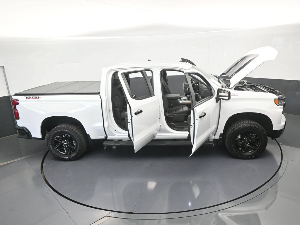 Used 2024 Chevrolet Silverado 1500 LT Trail Boss w/ LT Trail Boss Premium Package AWD/4WD image 80
