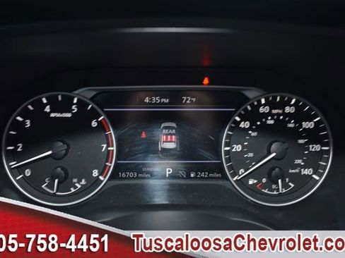 Used 2024 Nissan Rogue S image 28