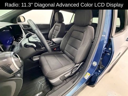 Certified 2025 Chevrolet Equinox LT w/ Safety and Technology Package AWD/4WD image 8