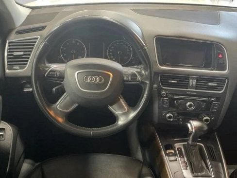 Used 2016 Audi Q5 2.0T Premium AWD/4WD image 16