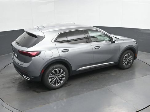 Used 2024 Buick Envision Preferred AWD/4WD image 31