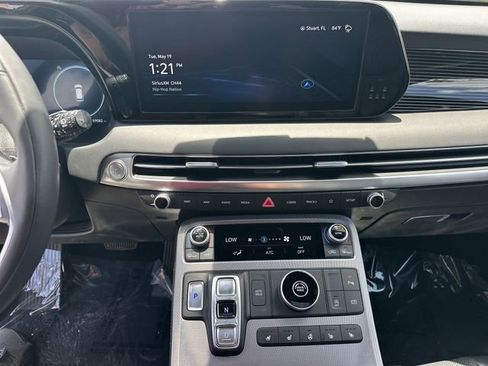Used 2024 Hyundai Palisade Calligraphy FWD image 21