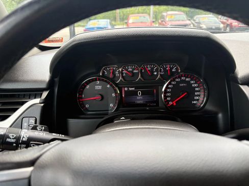 Used 2016 GMC Yukon SLT AWD/4WD image 16