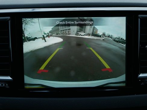 New 2026 Chrysler Voyager LX image 21