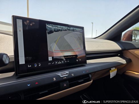 New 2026 Lexus ES 350e FWD image 18