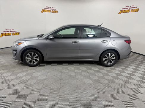 Used 2023 Kia Rio S w/ Technology Package FWD image 2