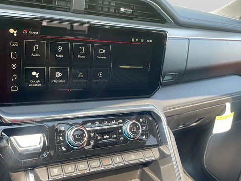 New 2026 GMC Sierra 2500 Denali w/ Denali Reserve Package image 14