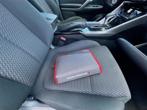 Used 2023 Mitsubishi Eclipse Cross ES image 26